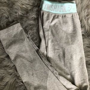 Gym shark gray and blue fit me leggings